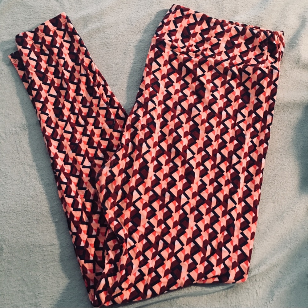 TC Lularoe Geometric Leggings